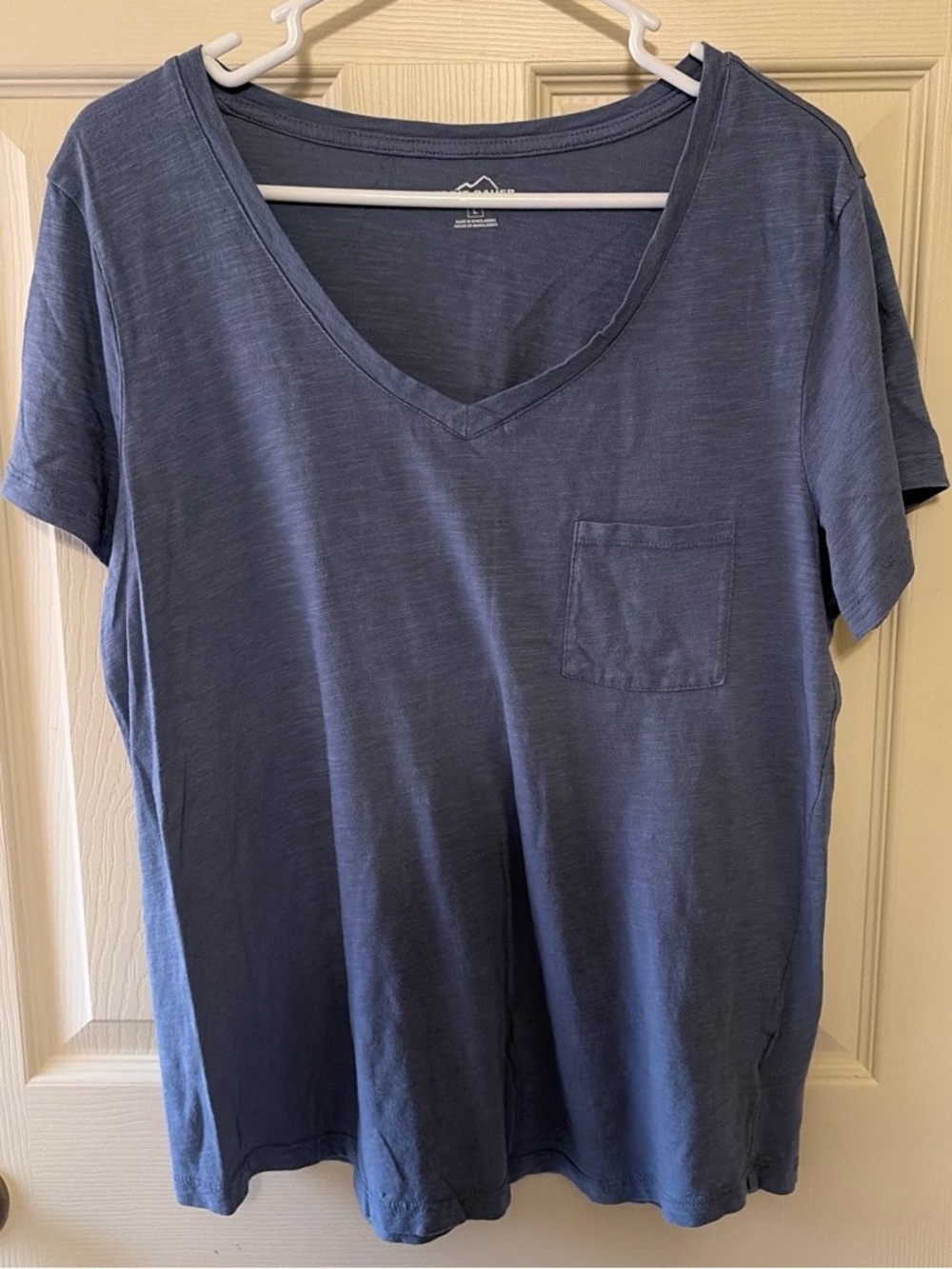 Women's Eddie Bauer Blue V-Neck Top